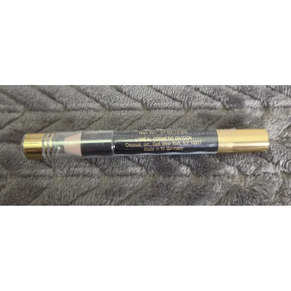 L'Oreal Shadow Waves Waterproof Eye Colour 